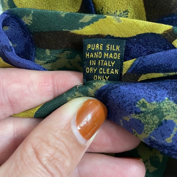 Fendi 100% Silk ‘Made in Italy’ Tie - Picture 8 of 8